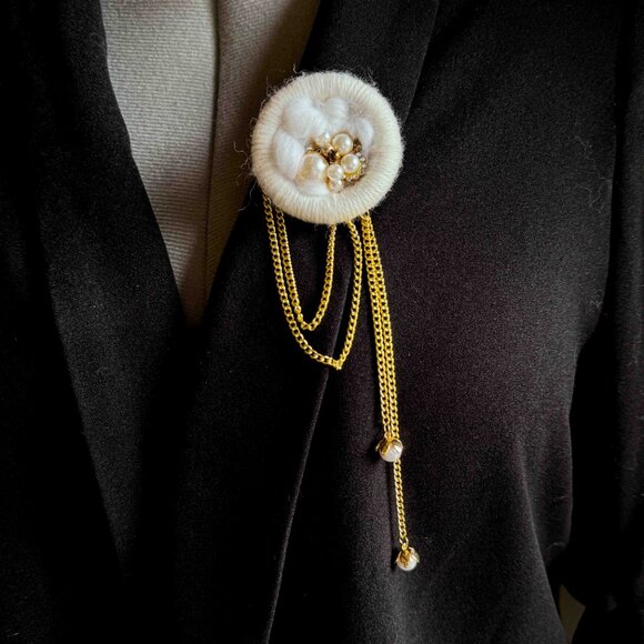 Hand Crafted Jewelry - White Wool Pearl Brooch With Gold Chains